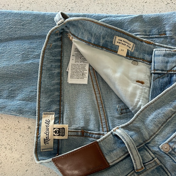 Madewell jeans the perfect vintage jean - Picture 2 of 2